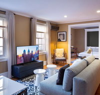 Cozy Flat in Rittenhouse w/ Private Roof Deck! - Accommodation Alabama