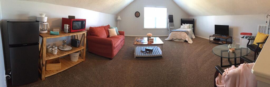 Cozy Southern Home - thumb 1