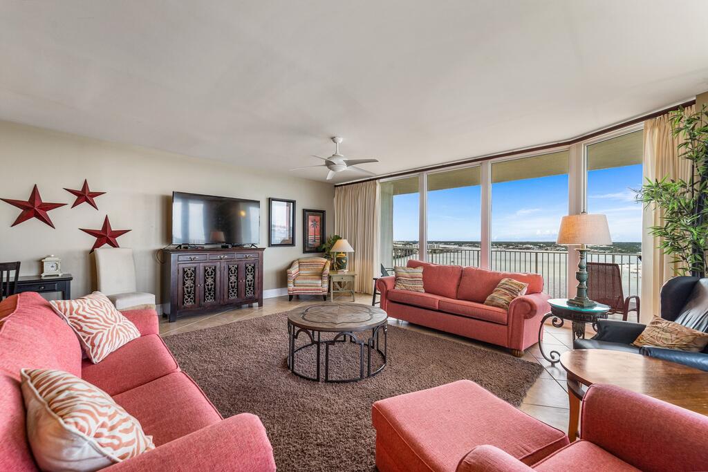 CRC1002 Condo - thumb 0