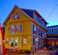 Crew's Quarters: Ptown's Only All-Male Guesthouse - Accommodation Alabama