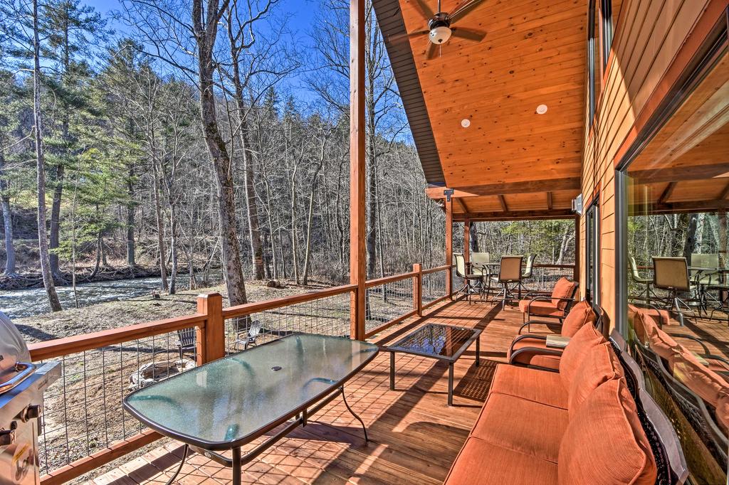 Custom Smoky Mountain Home On The Cullasaja River! - thumb 1