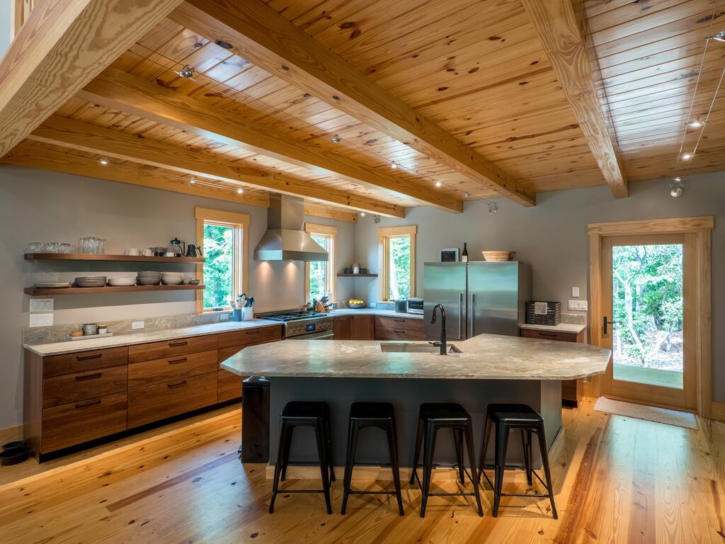 Custom-Built Forest Retreat With Guest House Home - thumb 2