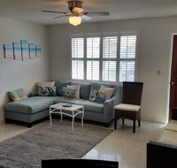 Cute Bungalow near the Beach and River with Private Pool - Accommodation Alabama