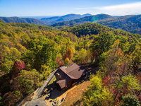Dancing Bears Cabin Accommodation Alabama