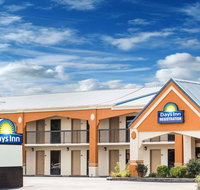 Days Inn by Wyndham Athens - Accommodation Alabama