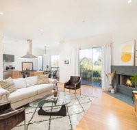 Detached 3BR Silverlake Home - Huge Private Yard - Accommodation Alabama