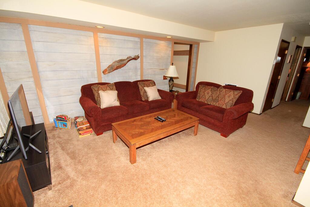 Discovery 4 #153 - thumb 1