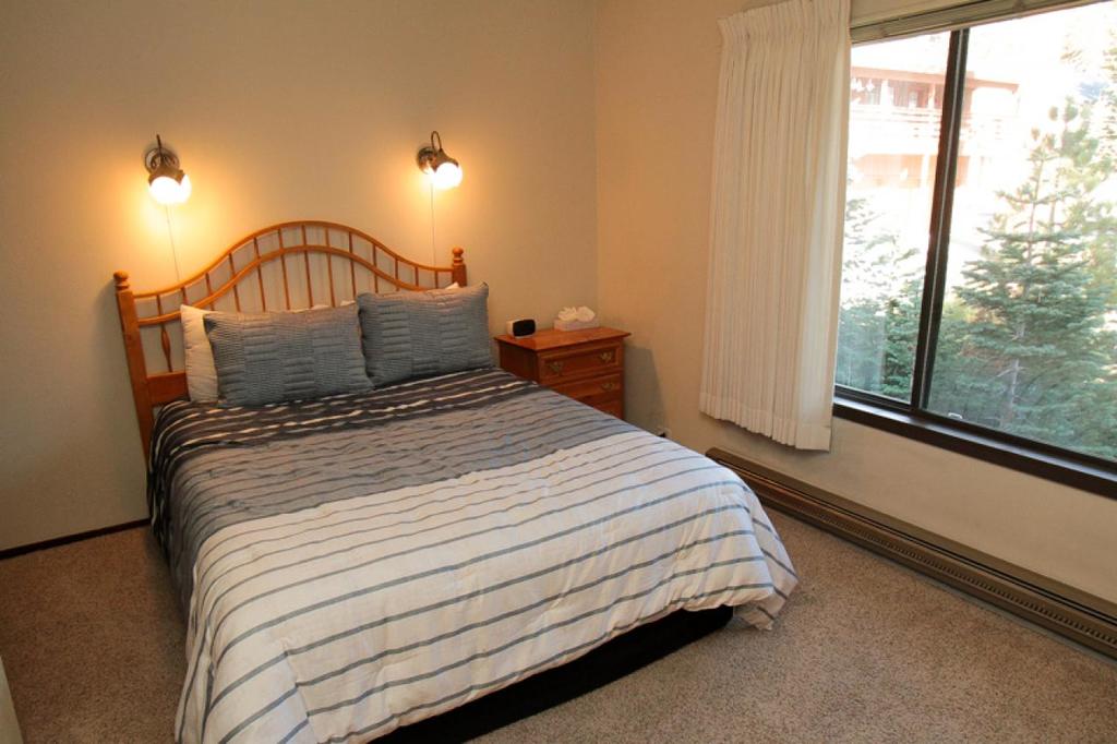 Discovery 4 #160, Loft - thumb 1