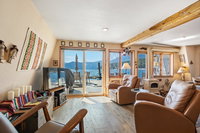 Dock's End Floating Home Accommodation Alabama