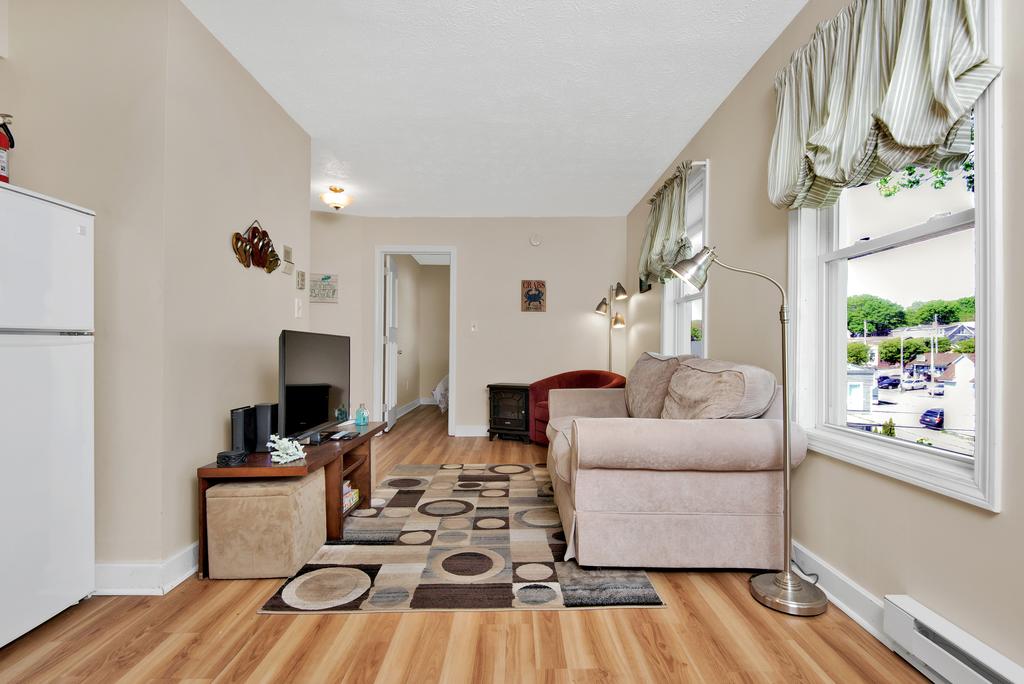 Downtown Beach Condo - thumb 1