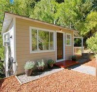 Downtown Cottage in the Woods - Accommodation Alabama