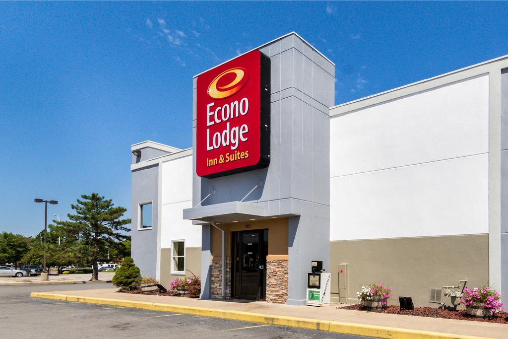 Econo Lodge Inn & Suites - thumb 2