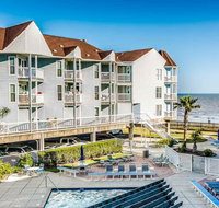 Elegant Condo With Pool Steps To The Beach - Accommodation Alabama