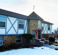 ENCHANTING ENGLISH TUDOR - Accommodation Alabama