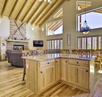 Event-Friendly Home with Game Room & Mtn Views! - Accommodation Alabama