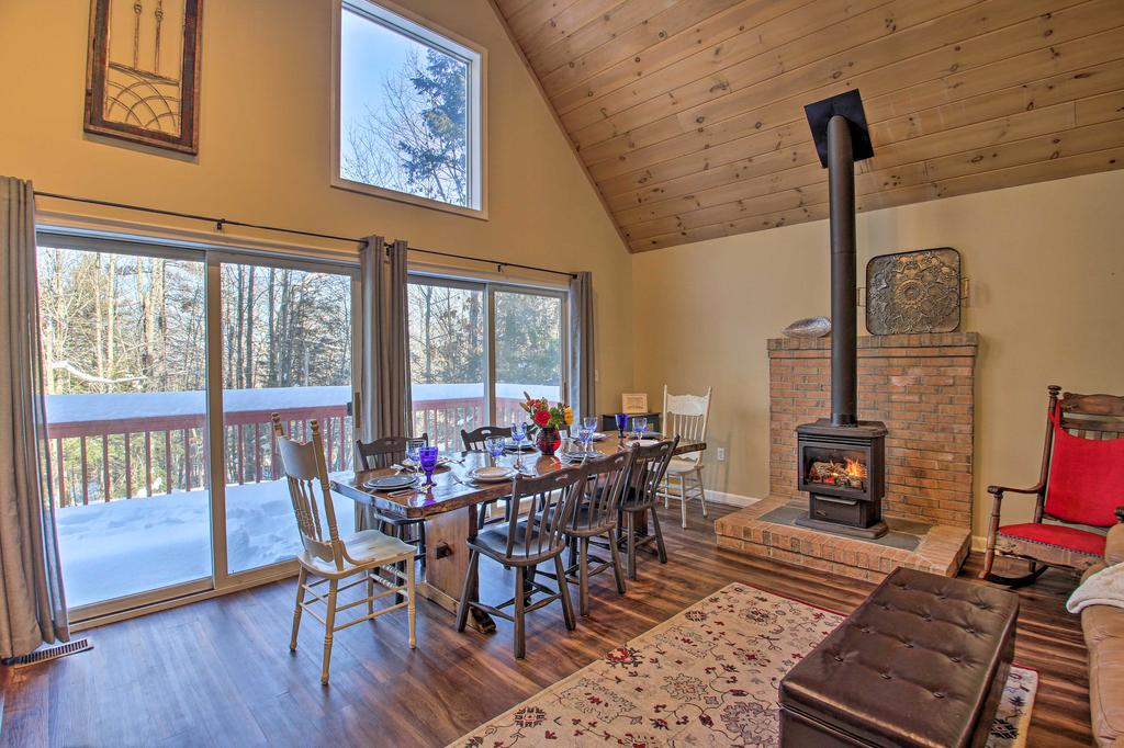 Family Friendly Abode - 10Mi To Cranmore Mtn Resort - thumb 0