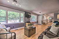 Family Home with Yard  Patio 1Mi to Vineyards Accommodation Alabama