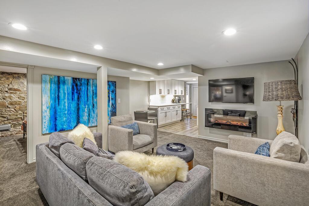 Garden Apartment In A Stately Capitol Hill Victorian House - thumb 0