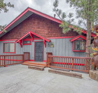 Gold Mountain Retreat - 4 Bed 3 Bath Vacation home in Big Bear City - Accommodation Alabama