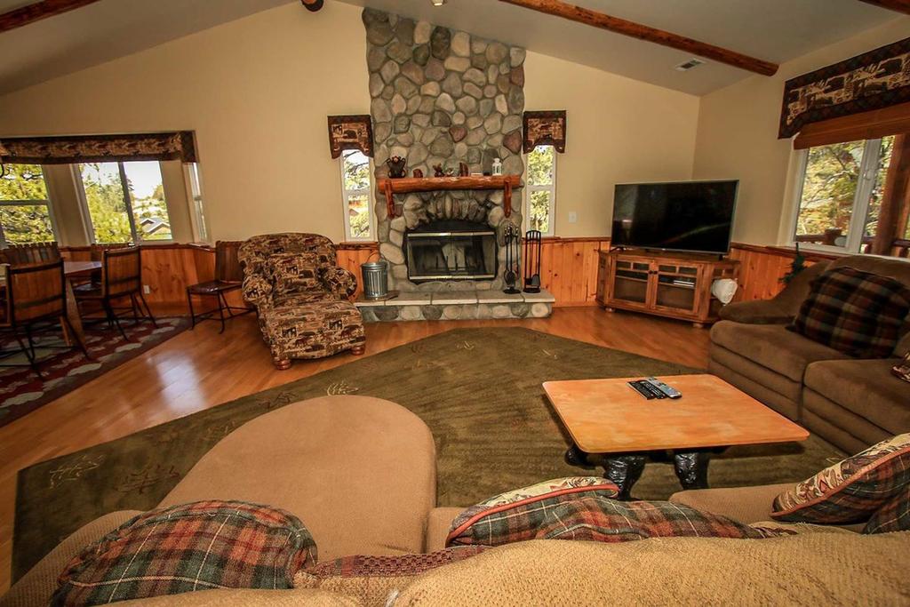 Golden Oak Views-1603 By Big Bear Vacations - thumb 2