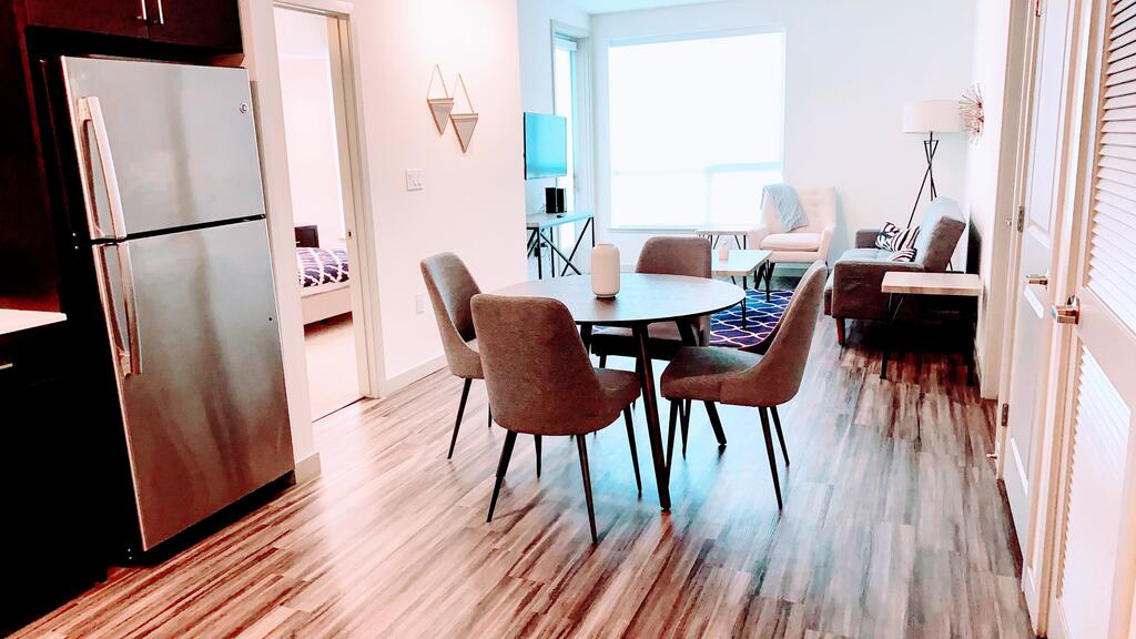 Gorgeous Rentals Opposite LA Convention Center - Staples - thumb 3