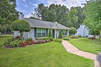 Grand Lake Area Cottage with Patio - Steps from Lake Accommodation Alabama