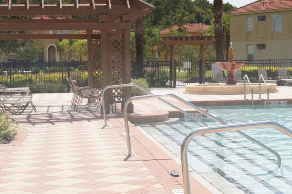 H2U - Jessica Rabbit - BV4507 - thumb 2