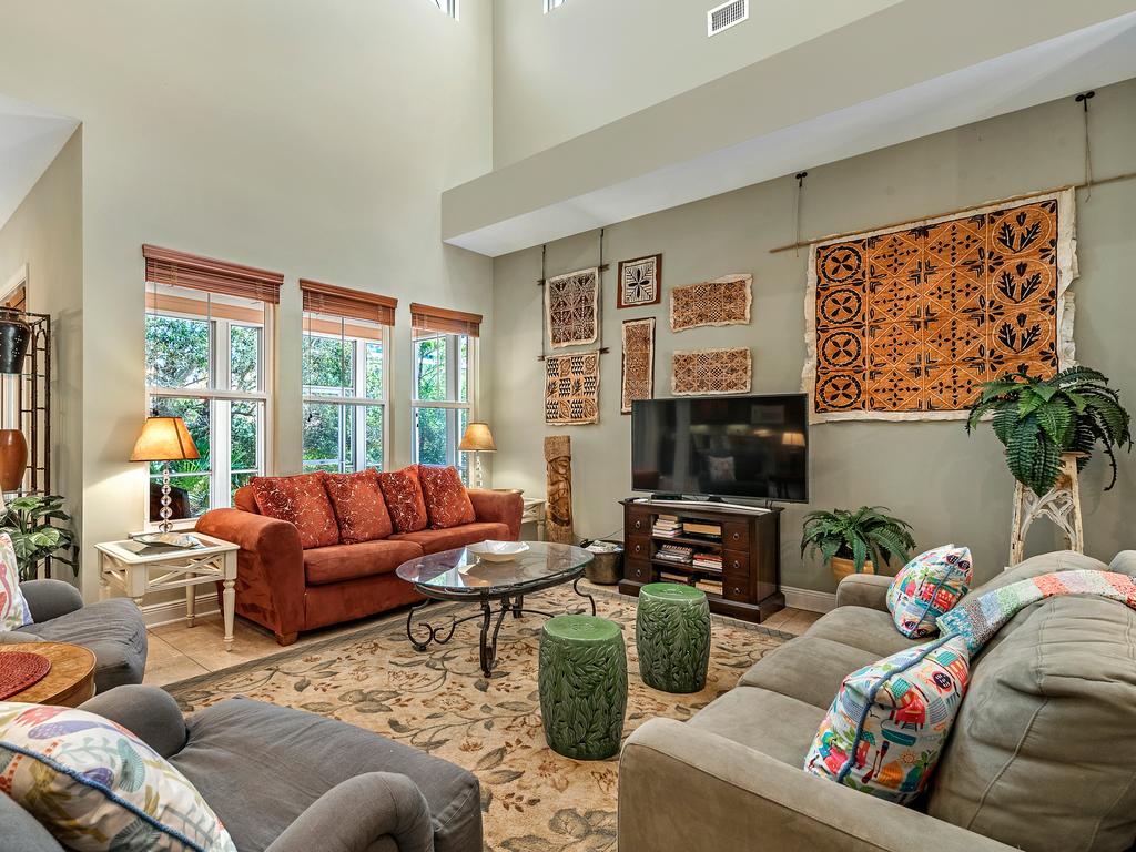 Hale Loa  Elegant 4BR/3BA Beach House Minutes From The Gulf! - thumb 0