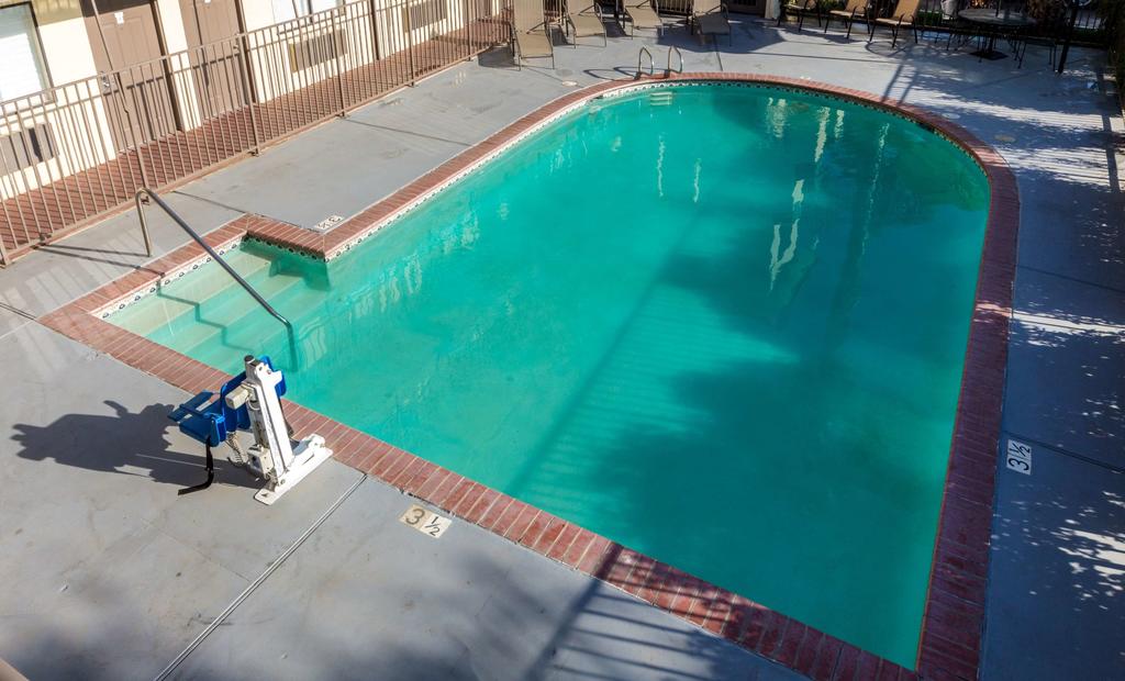 Hillstone Inn - Tulare - thumb 1