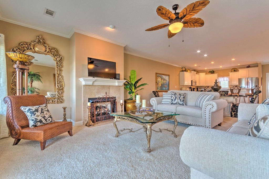 Home W/Deck+Pool Access, 1Mi To Lake Hamilton - thumb 0