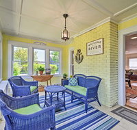 Home w/Patio, 2 Blocks to St. Lawrence River - Accommodation Alabama