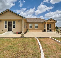 Home with 3 Acres - 4 Mi to Circuit of the Americas - Accommodation Alabama