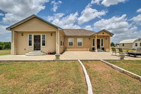 Home with 3 Acres - 4 Mi to Circuit of the Americas Accommodation Alabama