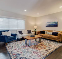 Hot Tub Springs Dream House 5 KING Beds - Sleeps14! - Accommodation Alabama