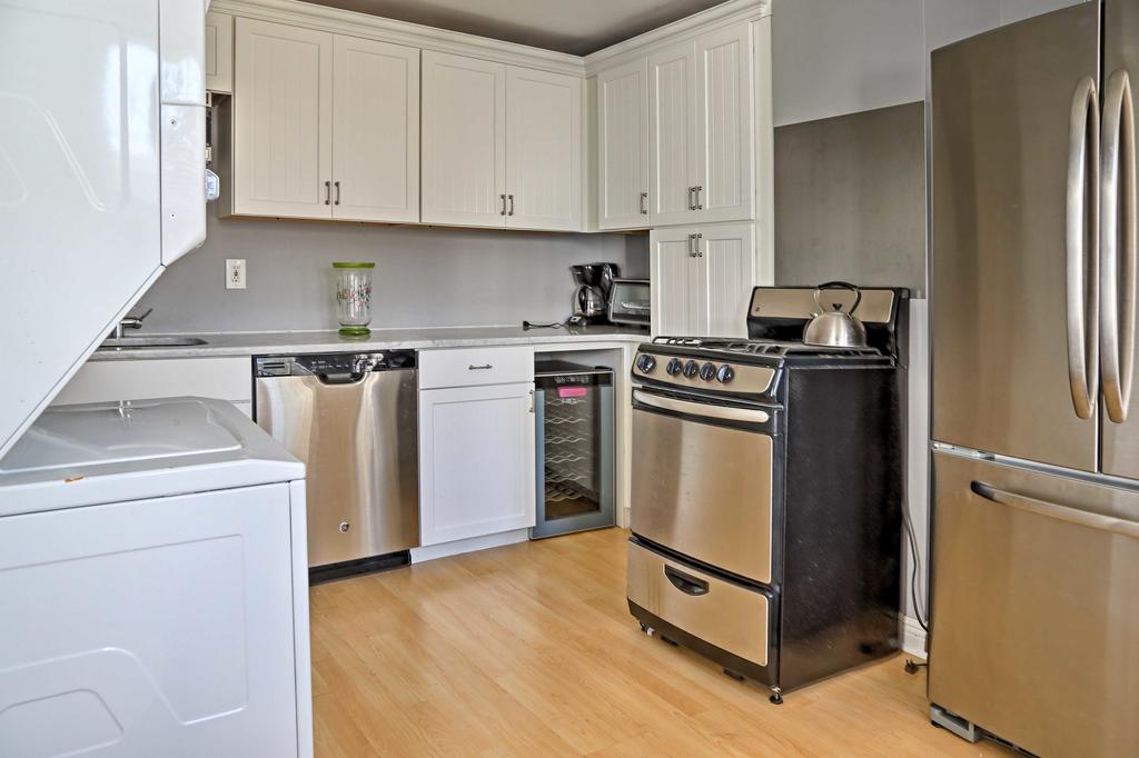 Jersey Shore Home - 3 Blocks To Boardwalk & Beach! - thumb 3