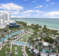 Junior Suite at Sorrento Residences- FontaineBleau Miami Beach home - Accommodation Alabama