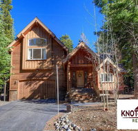Knotty Pine Retreat by Lake Tahoe Accommodations - Accommodation Alabama