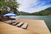 Lake Lure waterfront at Rumbling Bald with docks views and use home Accommodation Alabama