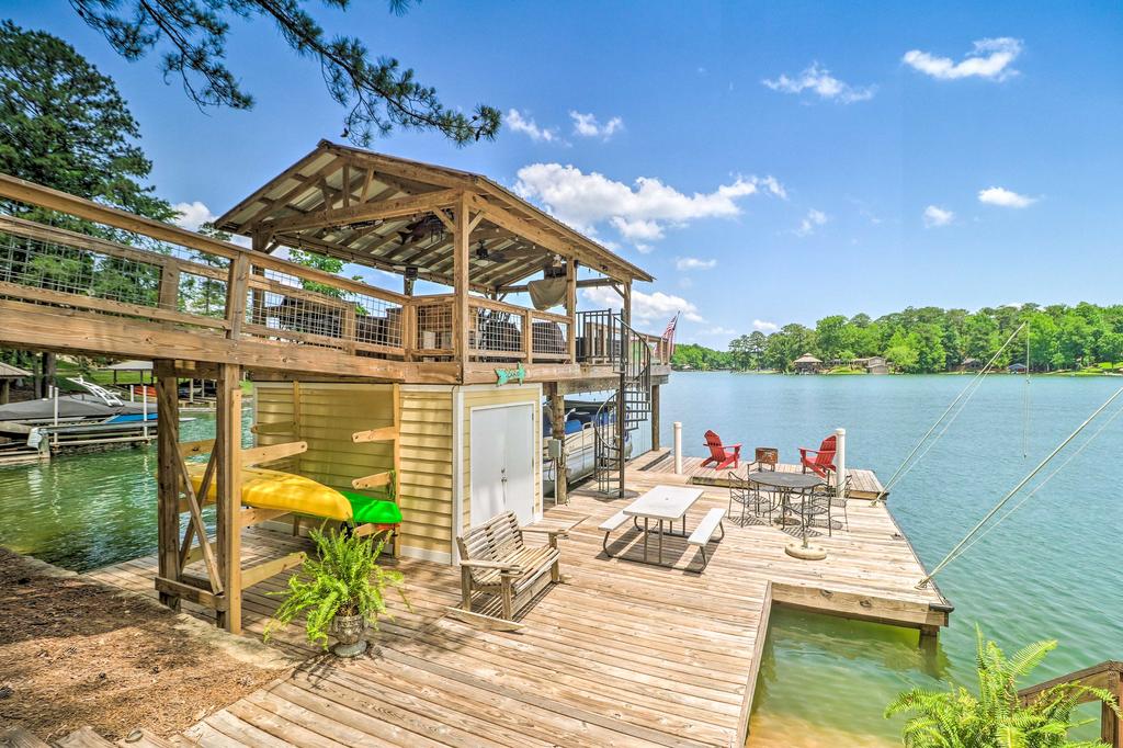 Lake Martin Cabin With Luxury Dock & Kayaks! - thumb 0