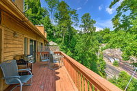 Lake Toxaway Condo with Deck and Waterfall Views Accommodation Alabama