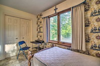 Lakefront Dayton Home with Great Views  Dock Accommodation Alabama