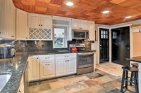 Book East Elmhurst Hotels, Accommodation Alabama Accommodation Alabama