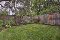 Large Salem Townhome Close to Wineries and Parks Accommodation Alabama