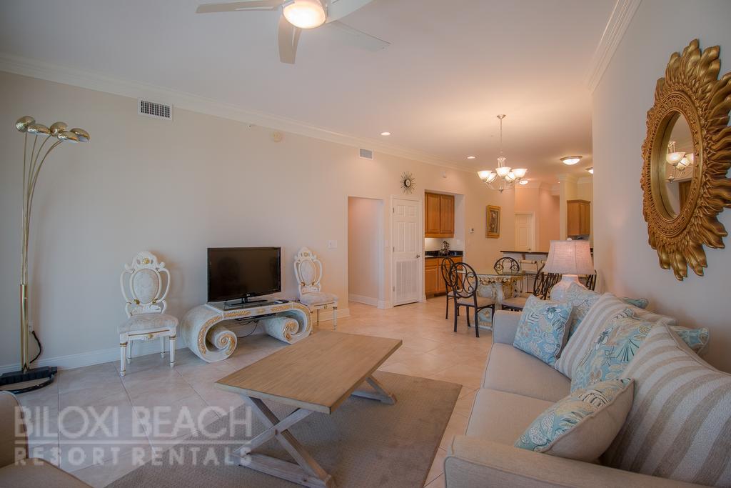 Legacy I 102 - Two Bedroom Apartment - thumb 1