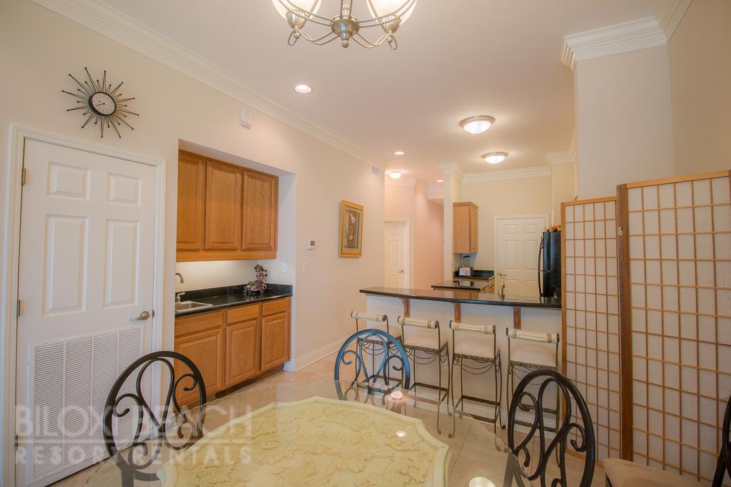 Legacy I 102 - Two Bedroom Apartment - thumb 3