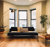 Luxurious Townhouse 1min walk from subway!!! - Accommodation Alabama