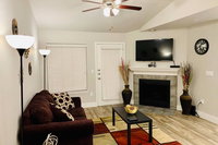 Luxury Apartment Walkable to Towncenter 2Bed Accommodation Alabama