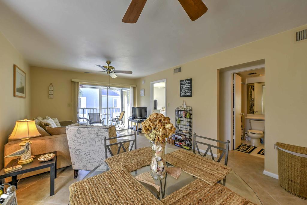 Marco Island Condo With Prvt Balcony & Pool Access! - thumb 3
