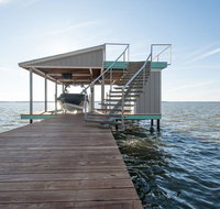 Mermaid - Three Bedroom w/ Stunning Water Views - Accommodation Alabama