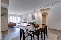 Mid-Century Design In Venice Beach / MDR - 3 Beds Accommodation Alabama